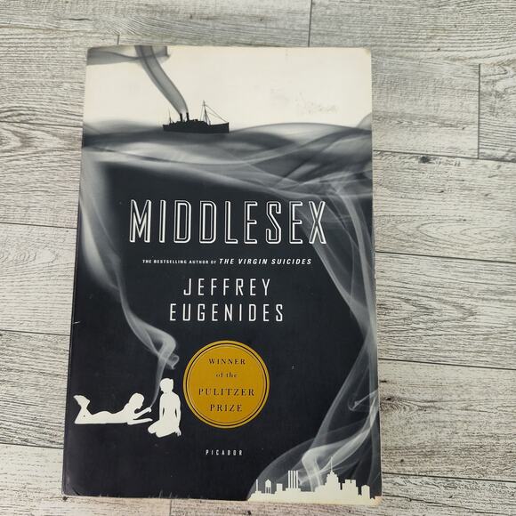 MIDDLESEX Jeffery Eugenides Trade Paperback Novel - Picture 11 of 12